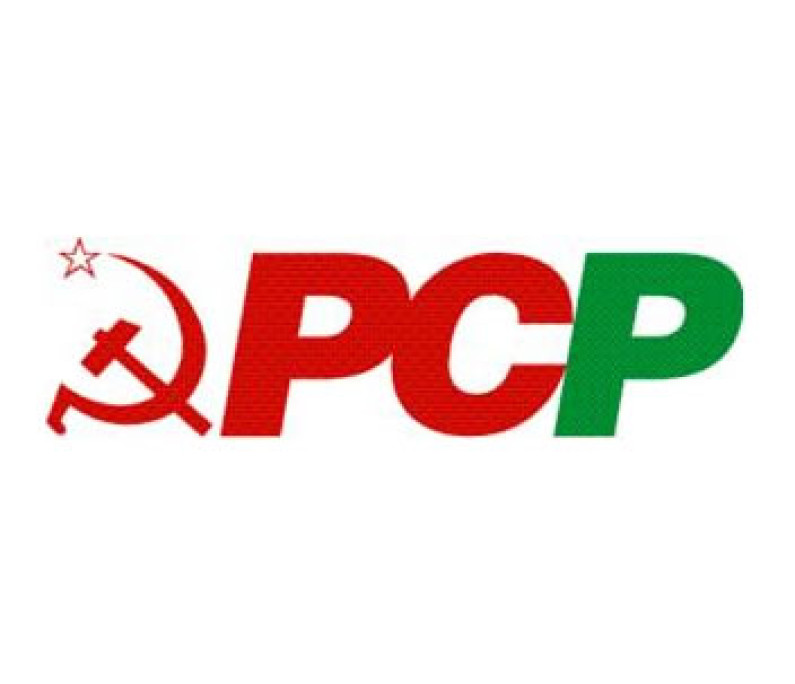 PCP questiona o Governo sobre a falta de professor na Escola Básica Integrada do Esteval PCP questiona o Governo sobre a falta de professor na Escola Básica Integrada do Esteval