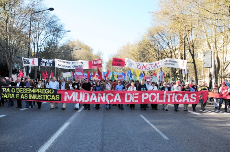 O POVO SAIU À RUA EM LISBOA! O POVO SAIU À RUA EM LISBOA!