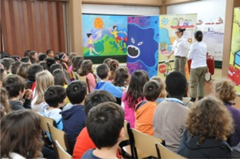 O Regresso dos Monstros Lá de Casa” O Regresso dos Monstros Lá de Casa”