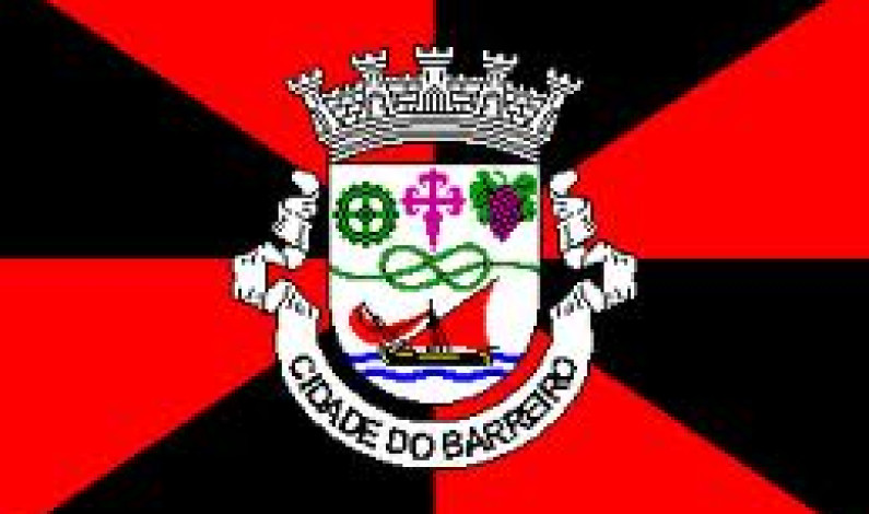 O BRASÃO E A BANDEIRA DA CIDADE DO BARREIRO O BRASÃO E A BANDEIRA DA CIDADE DO BARREIRO