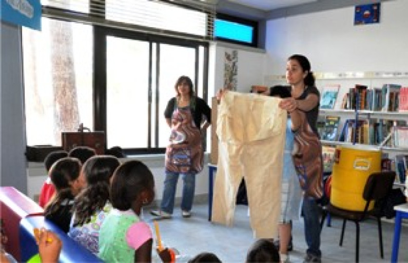 CMB visita escolas do Concelho com Maleta Pedagógica Itinerante recheada de “Ingredientes da República” CMB visita escolas do Concelho com Maleta Pedagógica Itinerante recheada de “Ingredientes da República”