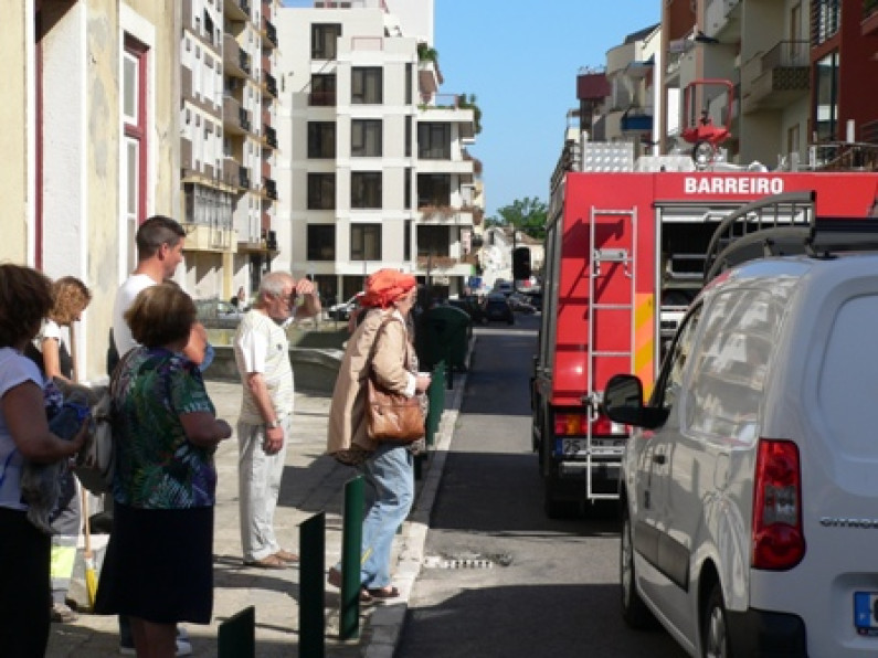 Ardeu mais uma habitação no Barreiro Ardeu mais uma habitação no Barreiro
