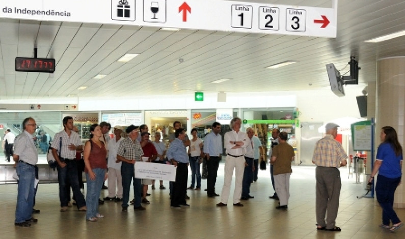 Utentes da linha do Sado, contra os aumentos dos transportes! Utentes da linha do Sado, contra os aumentos dos transportes!