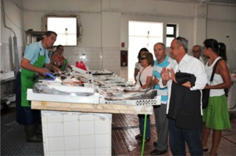 Mercado 25 de Abril reabre em espaço renovado Mercado 25 de Abril reabre em espaço renovado