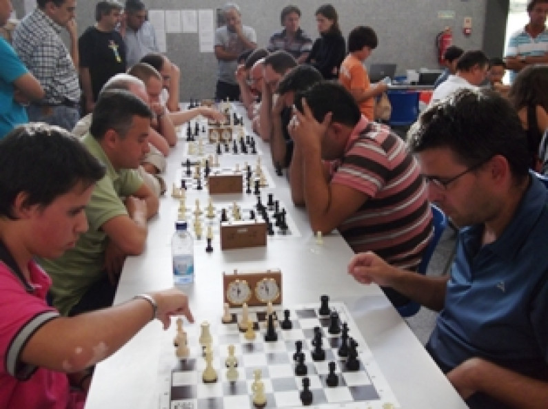 Santoantoniense FC sagrou-se Vice Xadrez – Futebol Clube Barreirense e Mestre Internacional Sérgio Rocha Campeões Nacionais Santoantoniense FC sagrou-se Vice Xadrez – Futebol Clube Barreirense e Mestre Internacional Sérgio Rocha Campeões Nacionais