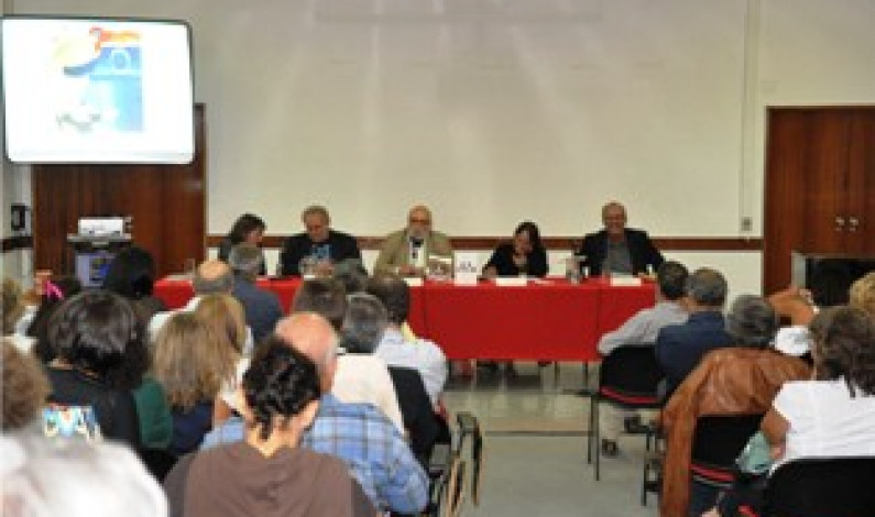 Apresentação de “Ano Comum” do poeta barreirense recorda temas emblemáticos Apresentação de “Ano Comum” do poeta barreirense recorda temas emblemáticos