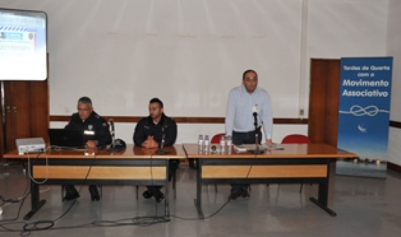 “TARDES DE QUARTA COM O MOVIMENTO ASSOCIATIVO” Polícia de Segurança Pública | Divisão da PSP do Barreiro “TARDES DE QUARTA COM O MOVIMENTO ASSOCIATIVO” Polícia de Segurança Pública | Divisão da PSP do Barreiro