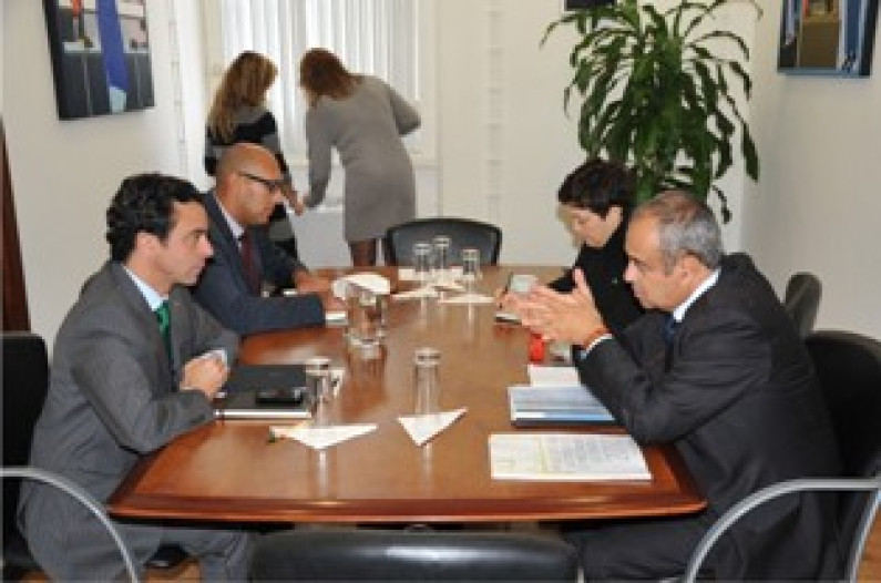 Secretário de Estado Paulo Simões Júlio conheceu in loco a realidade do Concelho Secretário de Estado Paulo Simões Júlio conheceu in loco a realidade do Concelho