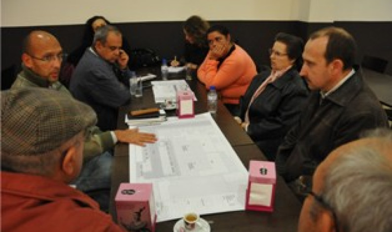 PRACETA DAS FLORES| Freguesia da Verderena,  Projecto é explicado aos moradores PRACETA DAS FLORES| Freguesia da Verderena,  Projecto é explicado aos moradores
