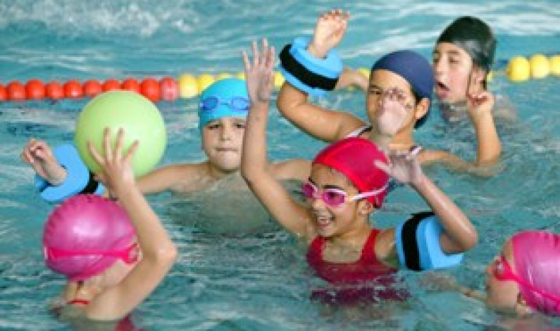 Festival de Natação assinala aniversário da Piscina Municipal de Alhos Vedros Festival de Natação assinala aniversário da Piscina Municipal de Alhos Vedros