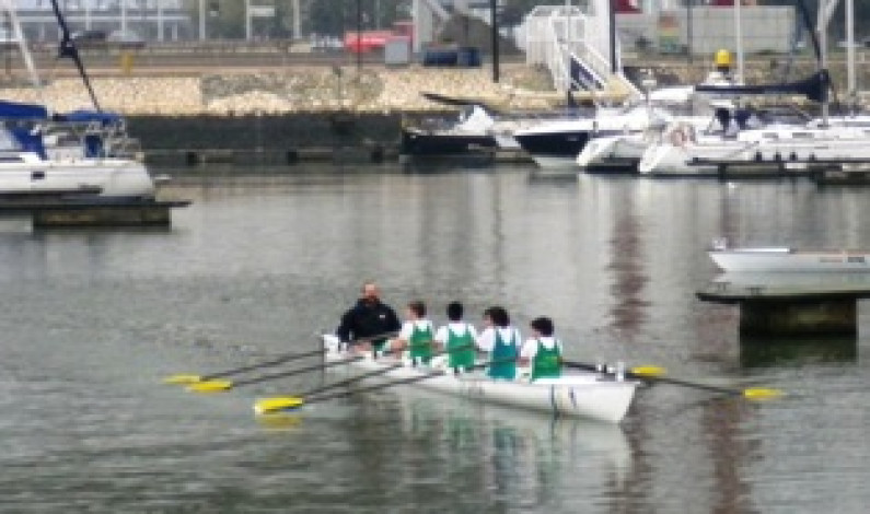 REMO: Provas de remo na pista da Junqueira – Alcântara ou quando o dilúvio transformou os barcos em arcas REMO: Provas de remo na pista da Junqueira – Alcântara ou quando o dilúvio transformou os barcos em arcas