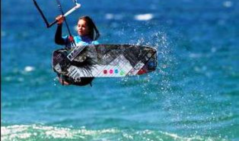 Atleta do Clube de Vela do Barreiro Inês Correia é Campeã Mundial de Kitesurf Atleta do Clube de Vela do Barreiro Inês Correia é Campeã Mundial de Kitesurf