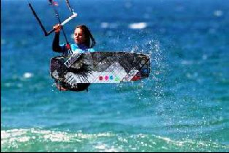Atleta do Clube de Vela do Barreiro Inês Correia é Campeã Mundial de Kitesurf Atleta do Clube de Vela do Barreiro Inês Correia é Campeã Mundial de Kitesurf