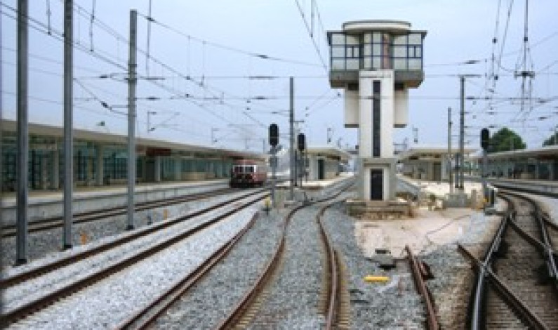 Encerramento no Pinhal Novo dos postos (Tracção e Revisão) Encerramento no Pinhal Novo dos postos (Tracção e Revisão)