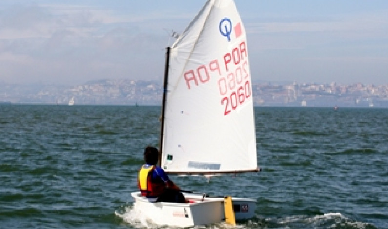 Vela Campeonato Regional de Juniores e Absolutos este fim-de-semana no Barreiro Vela Campeonato Regional de Juniores e Absolutos este fim-de-semana no Barreiro
