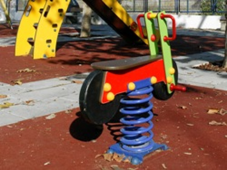 Vale da Amoreira – Parque das Dálias Desativação do Parque Infantil Vale da Amoreira – Parque das Dálias Desativação do Parque Infantil