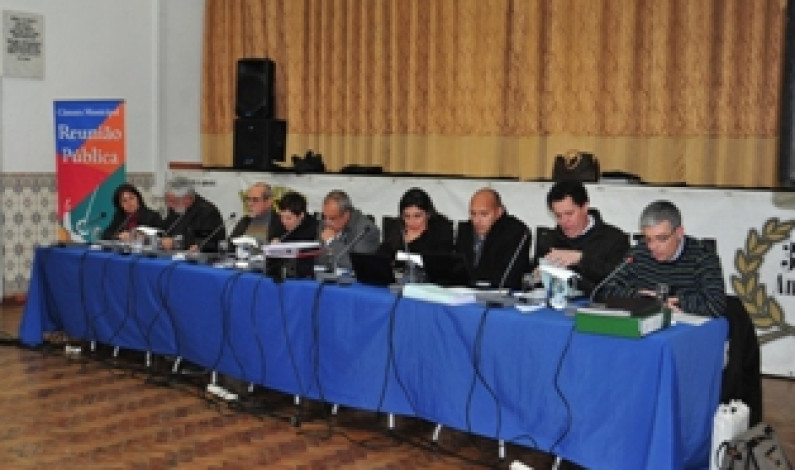 REUNIÃO DE CÂMARA MUNICIPAL DO BARREIRO DESCENTRALIZADA EM COINA REUNIÃO DE CÂMARA MUNICIPAL DO BARREIRO DESCENTRALIZADA EM COINA