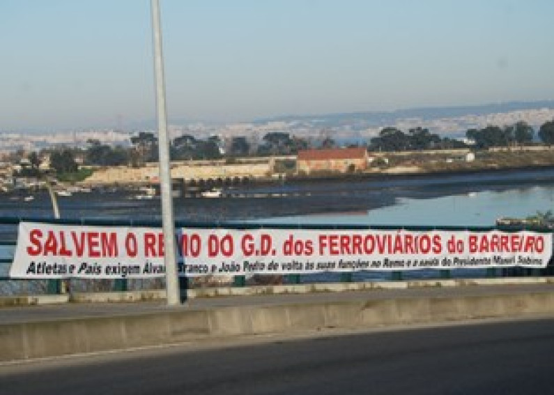 Pais e Jovens Atletas do Remo do G.D.F.B. lançam campanha pública: “Salvem o Remo do G.D.F.B.” Pais e Jovens Atletas do Remo do G.D.F.B. lançam campanha pública: “Salvem o Remo do G.D.F.B.”