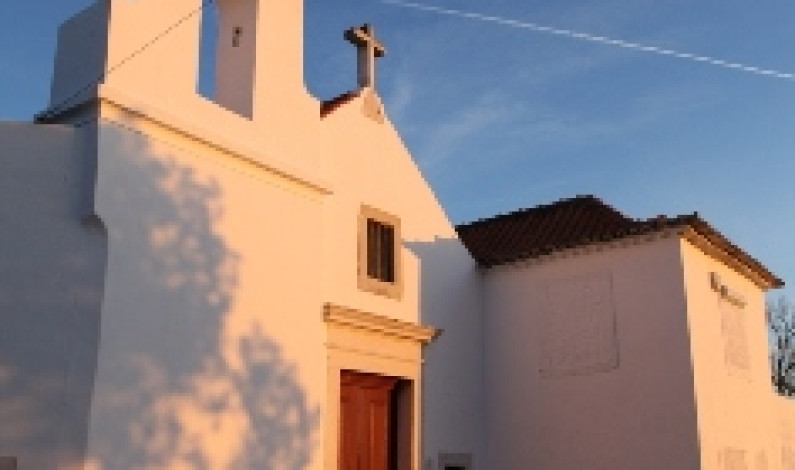 Na Capela de S. Sebastião – Moita“ Sons ao Entardecer” com danças medievais e renascentistas Na Capela de S. Sebastião – Moita“ Sons ao Entardecer” com danças medievais e renascentistas