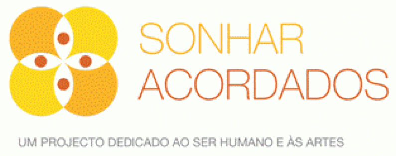Ações de Formação para crianças e adultos Ações de Formação para crianças e adultos