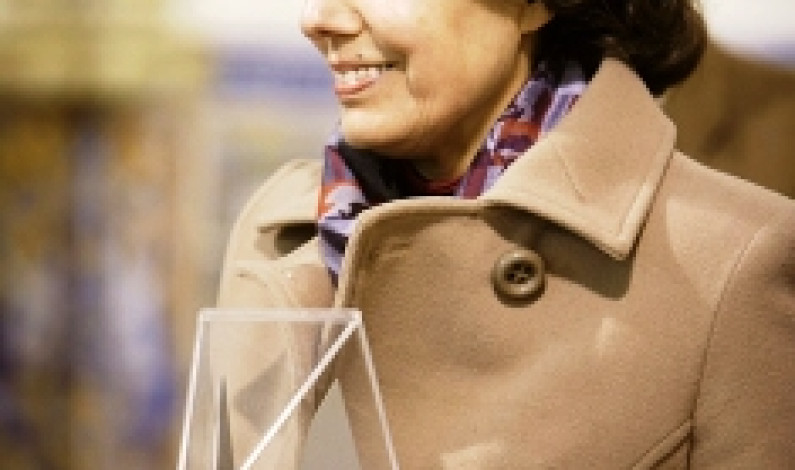 Conferência na biblioteca da Moita “Os Toiros na Literatura” pela escritora Maria Alzira Seixo Conferência na biblioteca da Moita “Os Toiros na Literatura” pela escritora Maria Alzira Seixo