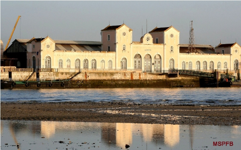 Cidadãos criam Movimento Cívico para Salvaguarda do Património Ferroviário do Barreiro Cidadãos criam Movimento Cívico para Salvaguarda do Património Ferroviário do Barreiro