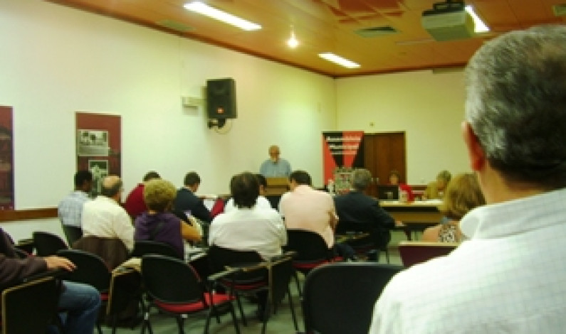 “MANIFESTO EM DEFESA DA CULTURA” na Assembleia Municipal Barreiro “MANIFESTO EM DEFESA DA CULTURA” na Assembleia Municipal Barreiro