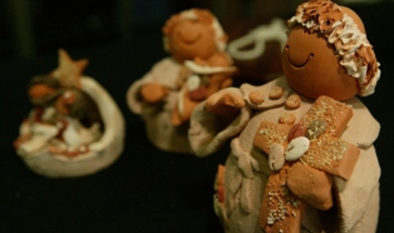 Nova feira no Mercado Municipal da Moita Câmara da Moita incentiva “Artes e Talentos” Nova feira no Mercado Municipal da Moita Câmara da Moita incentiva “Artes e Talentos”