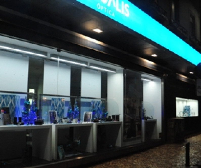 Montras de Natal Barreiro’ 12 VISUALIS II VENCE XI EDIÇÃO DO CONCURSO Montras de Natal Barreiro’ 12 VISUALIS II VENCE XI EDIÇÃO DO CONCURSO