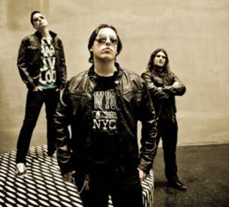 UM ZERO AZUL ao vivo 19 de Janeiro | 22:00 | Pinhal Novo – Auditório Municipal UM ZERO AZUL ao vivo 19 de Janeiro | 22:00 | Pinhal Novo – Auditório Municipal