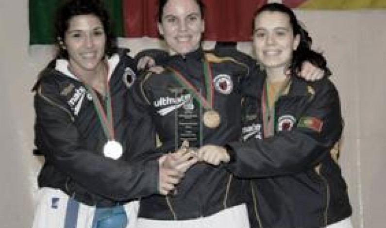 Equipa Sénior Feminina de Karate do CRD Cavaquinhas é Campeã Nacional Equipa Sénior Feminina de Karate do CRD Cavaquinhas é Campeã Nacional