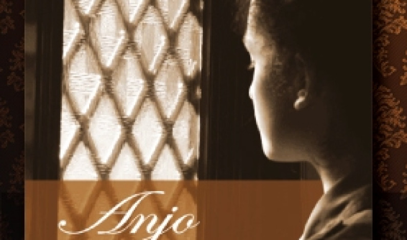 Romance de jovem escritora “Anjo de Cristal” apresentado na Biblioteca da Moita Romance de jovem escritora “Anjo de Cristal” apresentado na Biblioteca da Moita