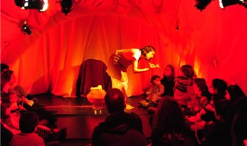 Mês do Teatro AMAC recebe Noite de Comédia com Aldo Lima, Bruno Nogueira e Francisco Menezes Mês do Teatro AMAC recebe Noite de Comédia com Aldo Lima, Bruno Nogueira e Francisco Menezes