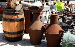 Na Moita Feira de Antiguidades e Velharias anima Largo do Mercado Na Moita Feira de Antiguidades e Velharias anima Largo do Mercado