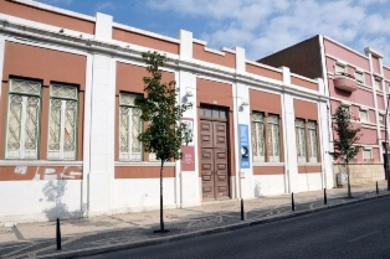 “Bazar da Marta”, na Galeria Municipal de Arte “Bazar da Marta”, na Galeria Municipal de Arte