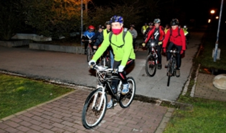 Passeio de bicicleta – dia 20 de abril “Pedalada à Beira Tejo” no concelho da Moita Passeio de bicicleta – dia 20 de abril “Pedalada à Beira Tejo” no concelho da Moita