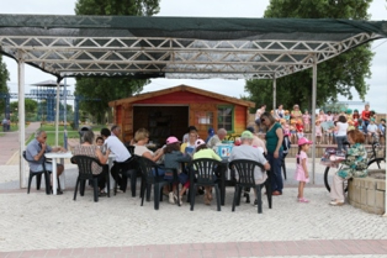No concelho da Moita Bibliotecas de verão no parque e na praia No concelho da Moita Bibliotecas de verão no parque e na praia