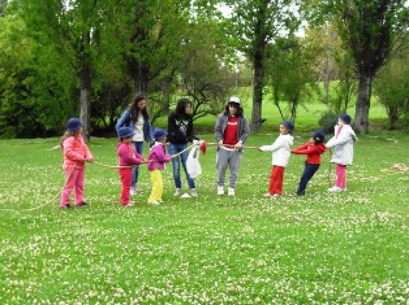 22 DE MAIO 2013 “Mexe-te uma Beca- Escolas em Movimento” 22 DE MAIO 2013 “Mexe-te uma Beca- Escolas em Movimento”