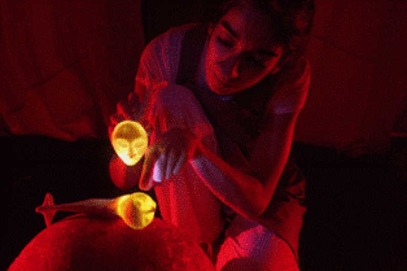 “De Pequenino…” Espetáculo “Na Barriga” no Fórum Cultural da Baixa da Banheira “De Pequenino…” Espetáculo “Na Barriga” no Fórum Cultural da Baixa da Banheira