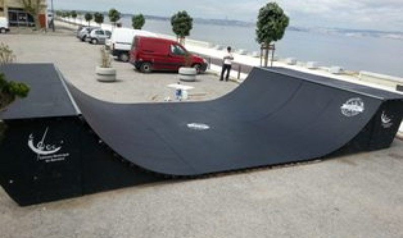 Escola de Surf em Alburrica Escola de Surf em Alburrica