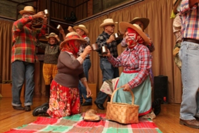 Festas assinalam encerramento do ano letivo da Universidade Sénior Festas assinalam encerramento do ano letivo da Universidade Sénior