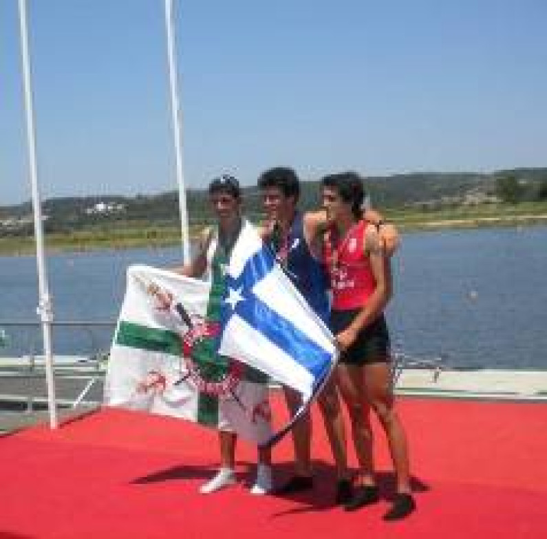 Remo: C N B no CAMPEONATO NACIONAL DE VERÃO DE VELOCIDADE JUNIORES E SENIORES Remo: C N B no CAMPEONATO NACIONAL DE VERÃO DE VELOCIDADE JUNIORES E SENIORES