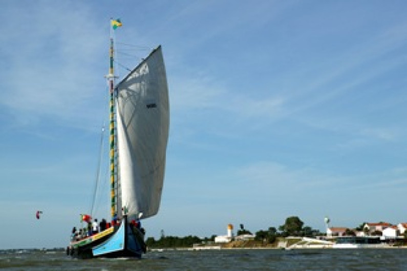 Na Moita Varino “O Boa Viagem” em passeio pelo Tejo Na Moita Varino “O Boa Viagem” em passeio pelo Tejo