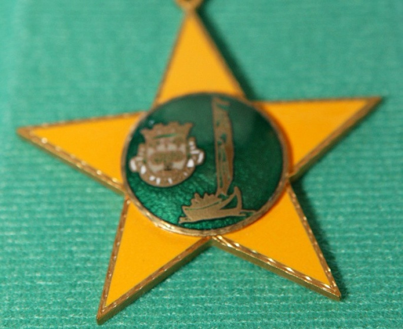 Câmara da Moita distingue coletividades com Medalha de Honra do Município Câmara da Moita distingue coletividades com Medalha de Honra do Município