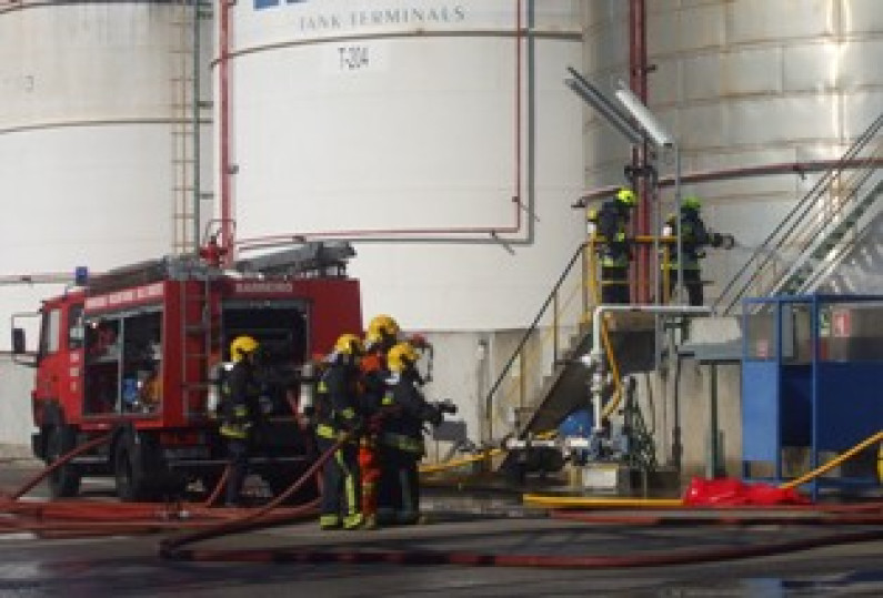 Bombeiros do Sul e Sueste realizam simulacro na LBC Tanquipor Bombeiros do Sul e Sueste realizam simulacro na LBC Tanquipor