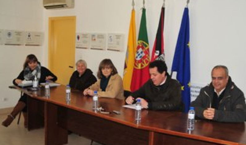 PROJETO TRILHOS – E5G | 5ª Geração do Programa Escolhas PROJETO TRILHOS – E5G | 5ª Geração do Programa Escolhas