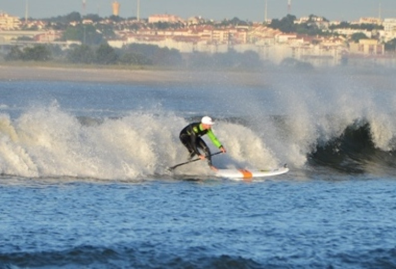 Surf: Garrett McNamara surfou ondas do Barreiro Surf: Garrett McNamara surfou ondas do Barreiro