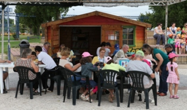 No Município da Moita Bibliotecas de verão na praia e no parque No Município da Moita Bibliotecas de verão na praia e no parque