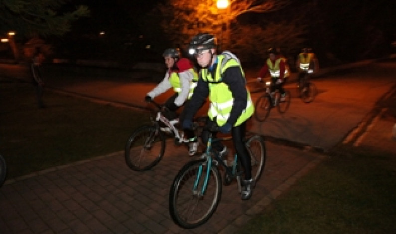 Passeio de bicicleta “Pedalada de Aventura” na freguesia de Alhos Vedros Passeio de bicicleta “Pedalada de Aventura” na freguesia de Alhos Vedros