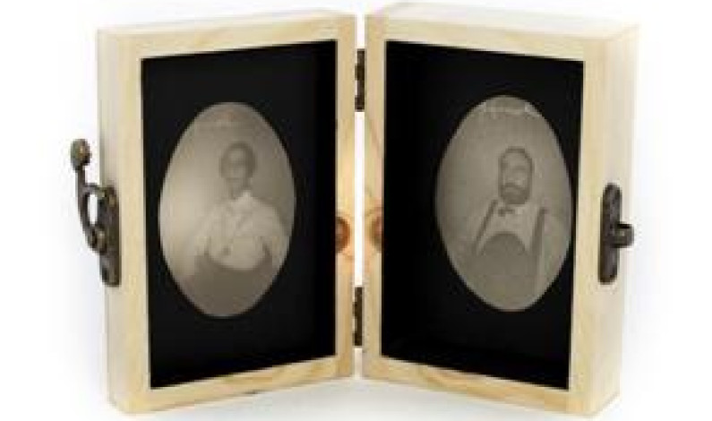 RETRATOS EM FAMÍLIA RETRATOS EM FAMÍLIA